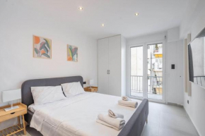 Chic Urban Studio close to Athens Landmarks